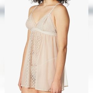 DKNY Women’s Sheer Lace Babydoll Chemise Sleepwear